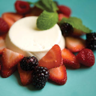 Panna Cotta with fresh berries recipe